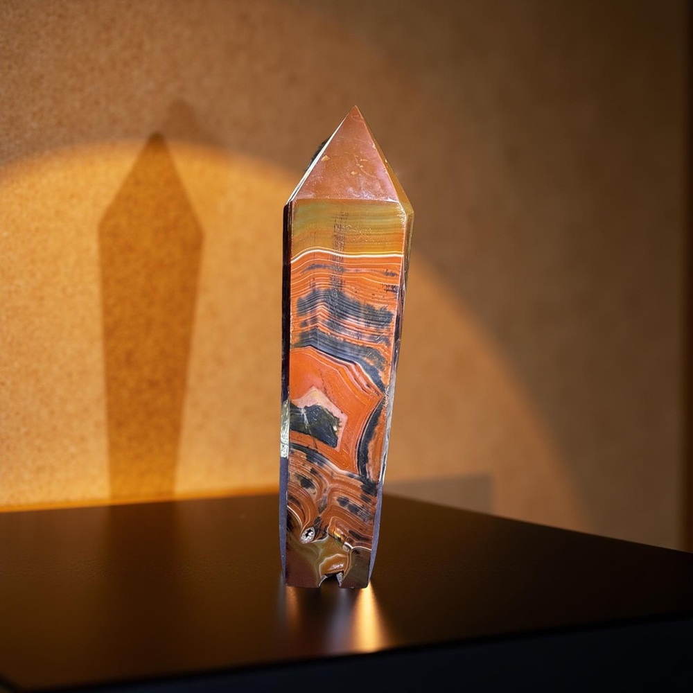 Master Piece Magnificent Coffee Agate Tower 10 inches tall